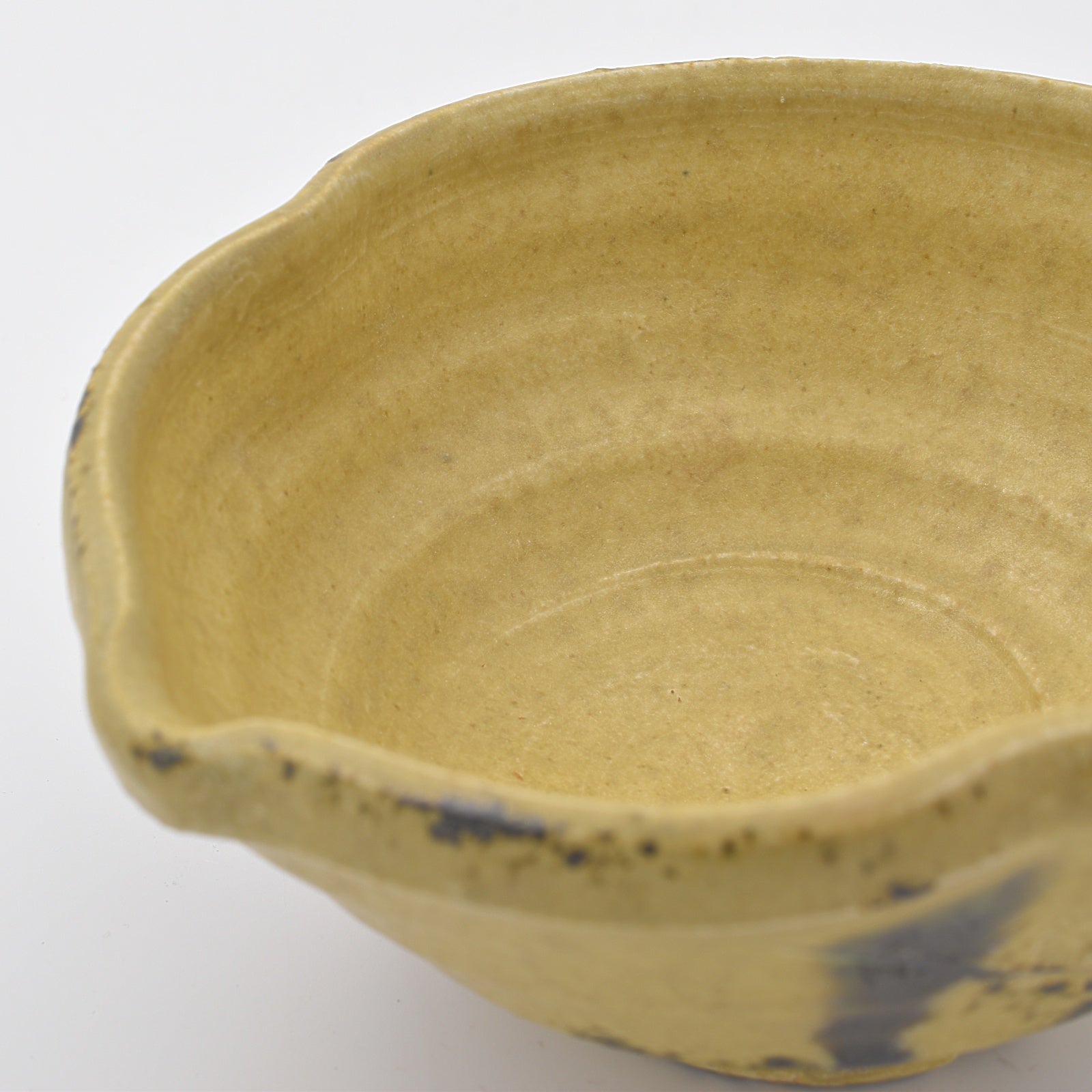 黄瀬戸片口鉢｜和食器通販｜織部 Online Store【公式】